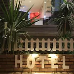 Mondial Hotel